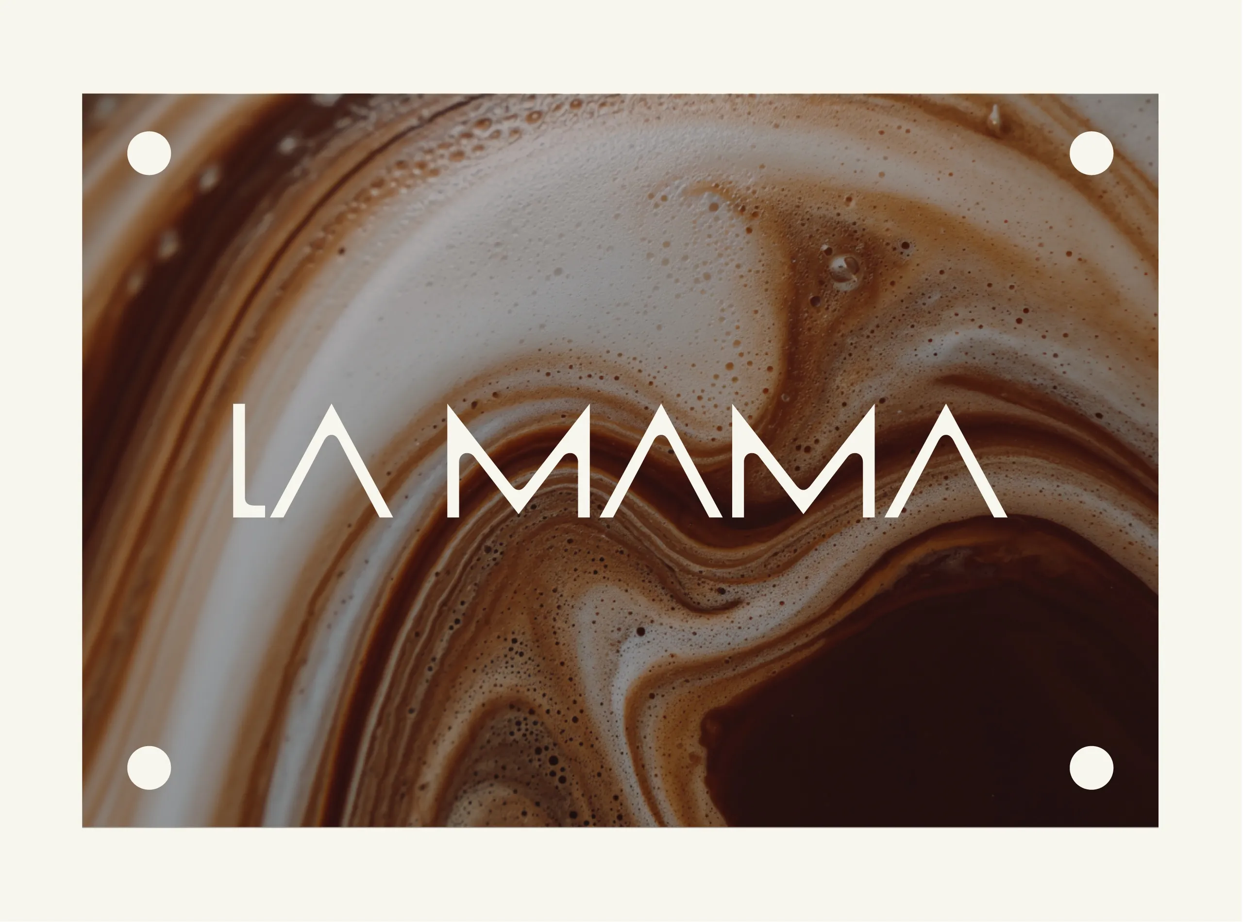 LA MAMA Presentation 01